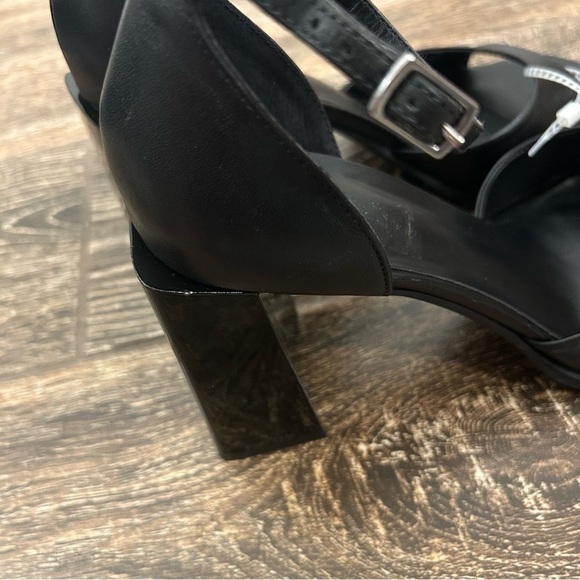 NWOT GB By GIANNI BINI Block Heel Sandals - Picture 6 of 10